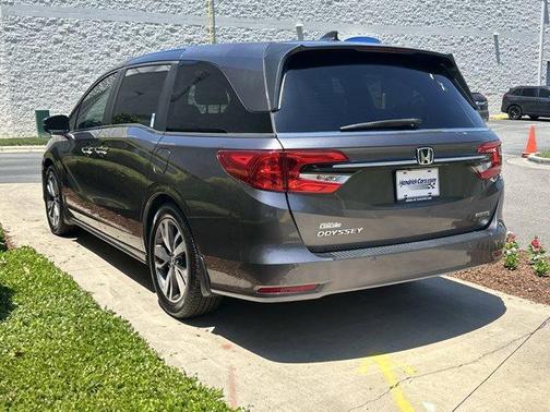 Modern Steel Metallic 2023 Honda Odyssey Touring