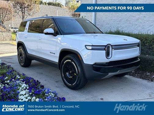 2025 Rivian R1S Adventure