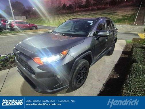 2021 Toyota RAV4 XLE