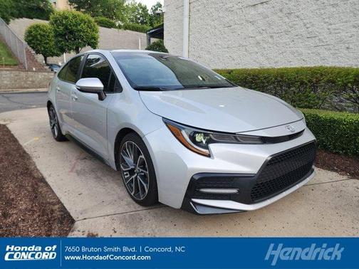 Classic Silver Metallic 2022 Toyota Corolla SE