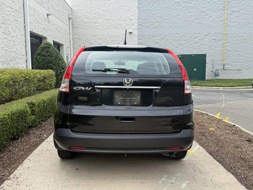 Crystal Black Pearl 2014 Honda CR-V LX