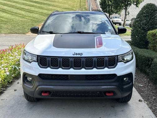 2023 Jeep Compass Trailhawk