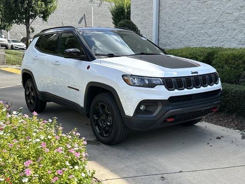 2023 Jeep Compass Trailhawk