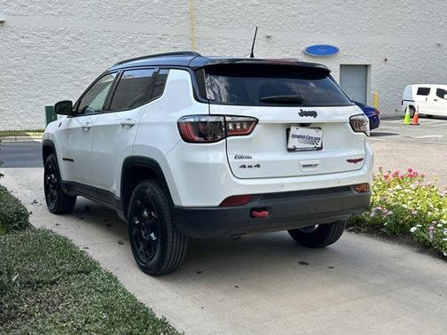 2023 Jeep Compass Trailhawk