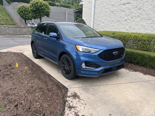 Performance Blue 2020 Ford Edge ST