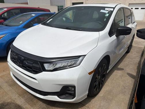 Platinum White Pearl 2025 Honda Odyssey Sport-L