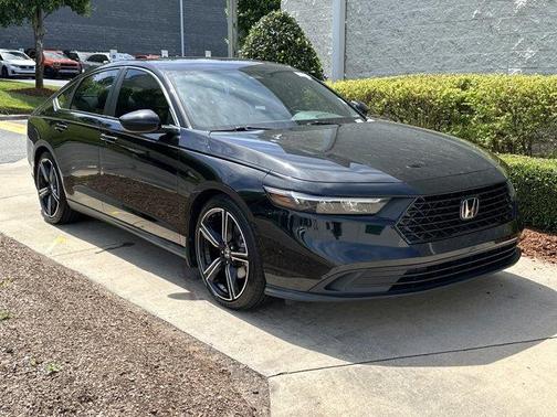 Crystal Black Pearl 2023 Honda Accord Hybrid Sport