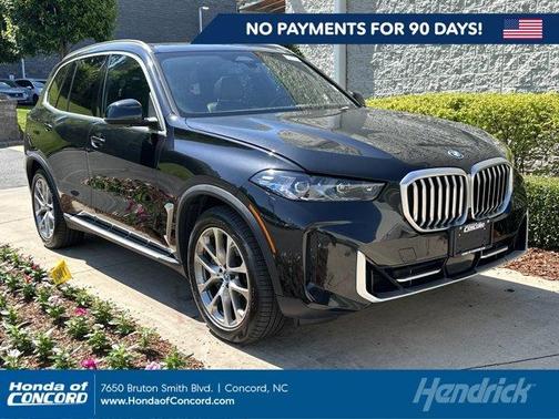 Black Sapphire Metallic 2025 BMW X5 PHEV xDrive50e