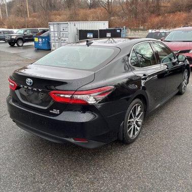 2023 Toyota Camry Hybrid XLE