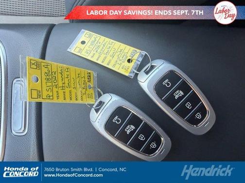 Quartz White 2022 Hyundai SANTA FE SEL