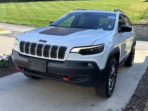 2022 Jeep Cherokee Trailhawk