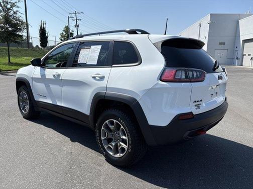 2022 Jeep Cherokee Trailhawk