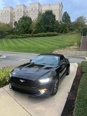2017 Ford Mustang EcoBoost Premium