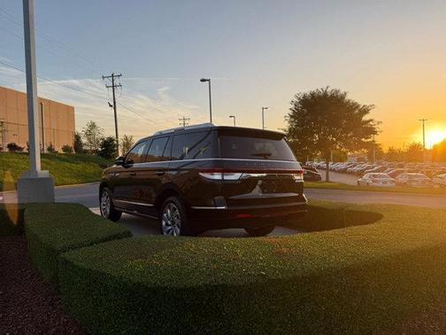 2024 Lincoln Navigator Reserve