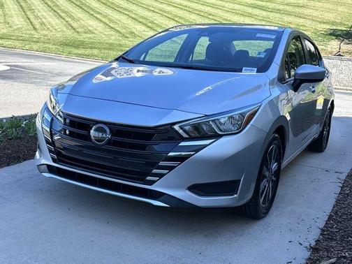 2023 Nissan Versa 1.6 SV