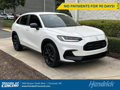 Platinum White Pearl 2024 Honda HR-V Sport