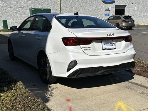 2024 Kia Forte LXS