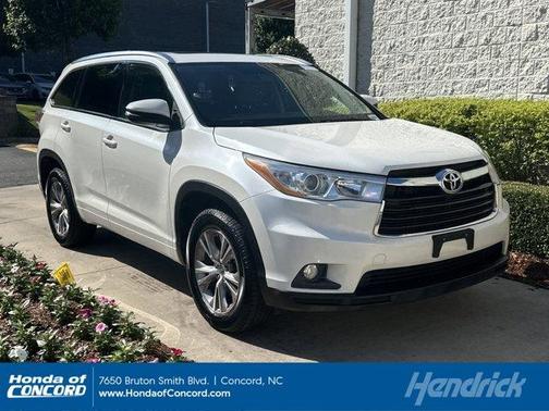 Blizzard Pearl 2014 Toyota Highlander XLE