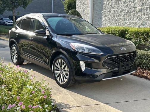 2020 Ford Escape Titanium