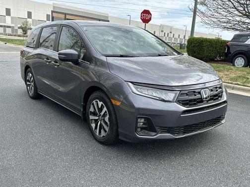 Modern Steel Metallic 2026 Honda Odyssey EX-L