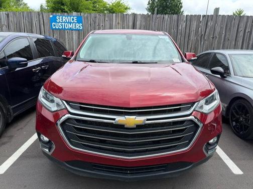 Cajun Red Tintcoat 2020 Chevrolet Traverse LT Cloth