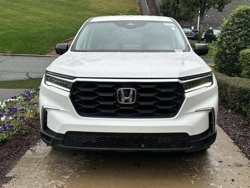 2023 Honda Pilot LX