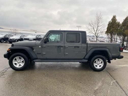 2020 Jeep Gladiator Sport S