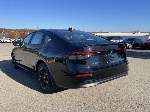 2025 Honda Accord Sport SE 1.5T