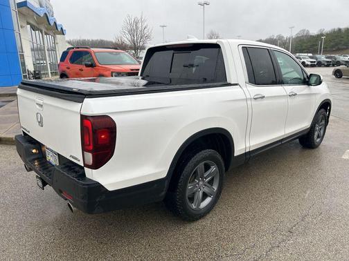 Platinum White 2023 Honda Ridgeline RTL-E