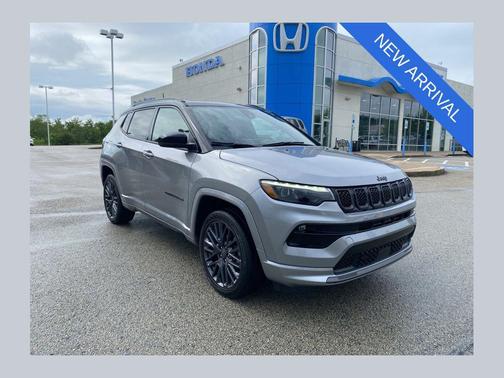 Billet Silver Metallic Clearcoat 2023 Jeep Compass High Altitude