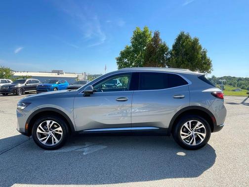 Moonstone Gray Metallic 2023 Buick Envision Essence AWD