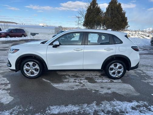 2023 Honda HR-V LX
