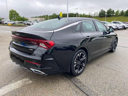 Ebony Black 2024 Kia K5 GT-Line