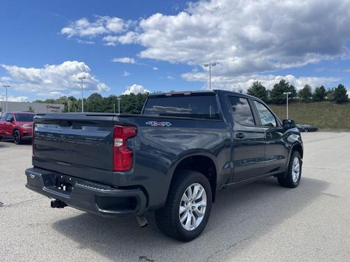 2021 Chevrolet Silverado 1500 Custom