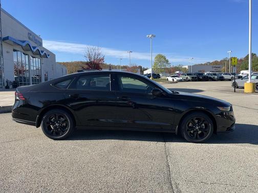 2025 Honda Accord Sport SE 1.5T