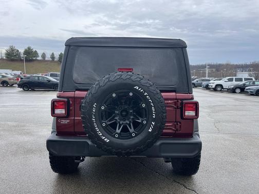 2022 Jeep Wrangler Unlimited Sport