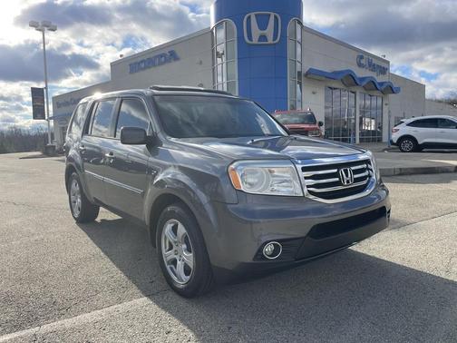 2015 Honda Pilot SE