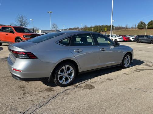 2023 Honda Accord LX 1.5T