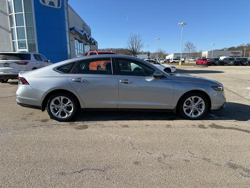 2023 Honda Accord LX 1.5T