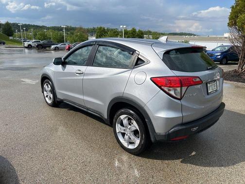 Lunar Silver Metallic 2020 Honda HR-V LX