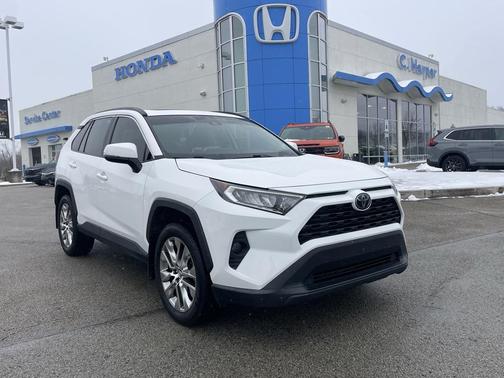 2020 Toyota RAV4 XLE Premium
