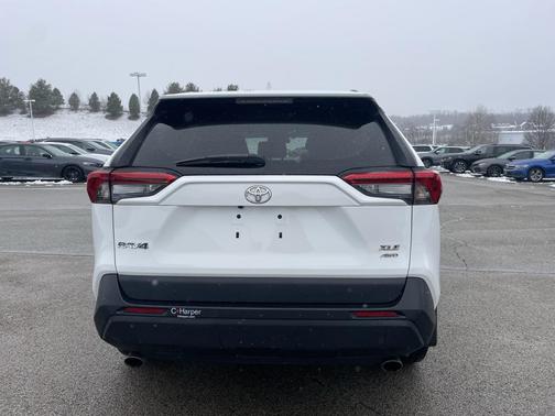 2020 Toyota RAV4 XLE Premium