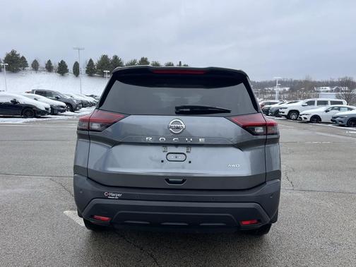 2021 Nissan Rogue S