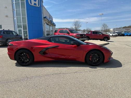 2024 Chevrolet Corvette Stingray w/2LT