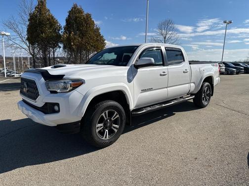 2018 Toyota Tacoma TRD Sport