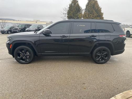 2023 Jeep Grand Cherokee L Altitude
