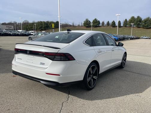 2023 Honda Accord Hybrid Base