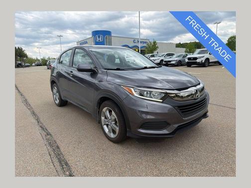 Modern Steel Metallic 2019 Honda HR-V LX
