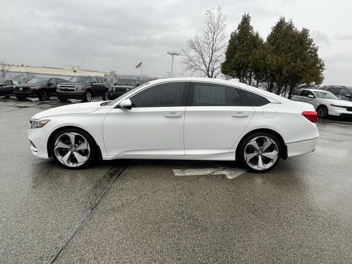 2018 Honda Accord Touring 2.0T