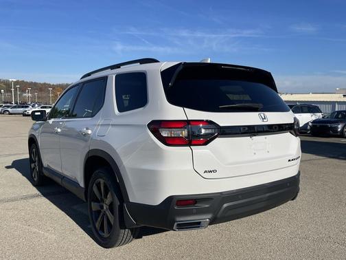 2025 Honda Pilot Black Edition